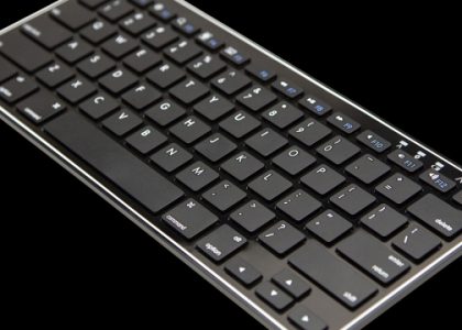 Cut the Cord: Embrace Efficiency with a Wireless Office Keyboard!